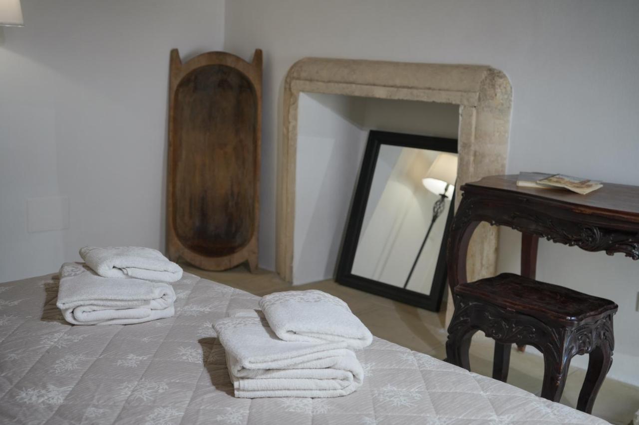 Palazzo Salvatori Hotel Soleto Bagian luar foto